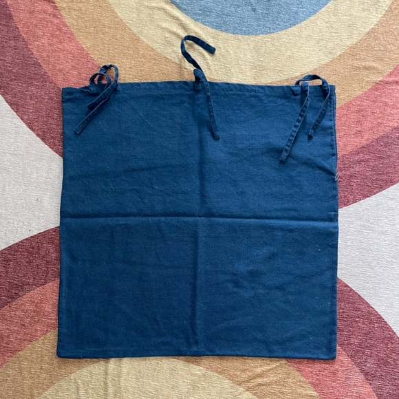 IKEA URSULA Pillow Cover - Picture 2 of 4